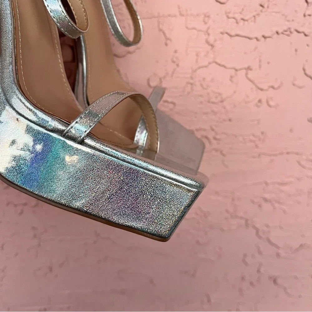 Simmi London Platform Metallic Iridescent Silver Genesis Heels Womens Size 7